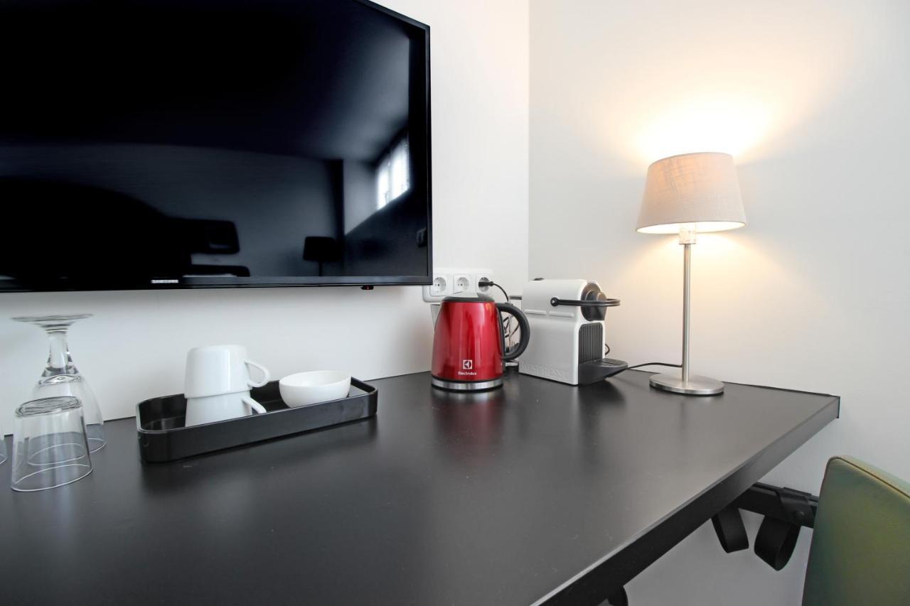 Guesthouse Prinsencanal 2 アムステルダム エクステリア 写真